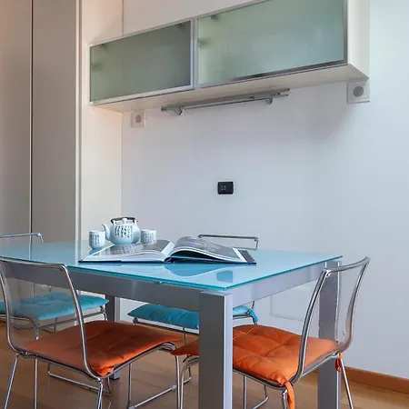 Apartment Italianway - Baiamonti 1 Milan